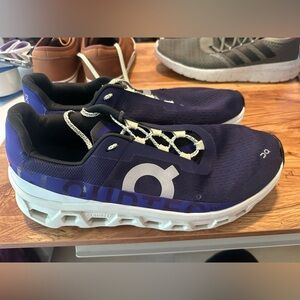 Men’s Cloud Monster On Shoes